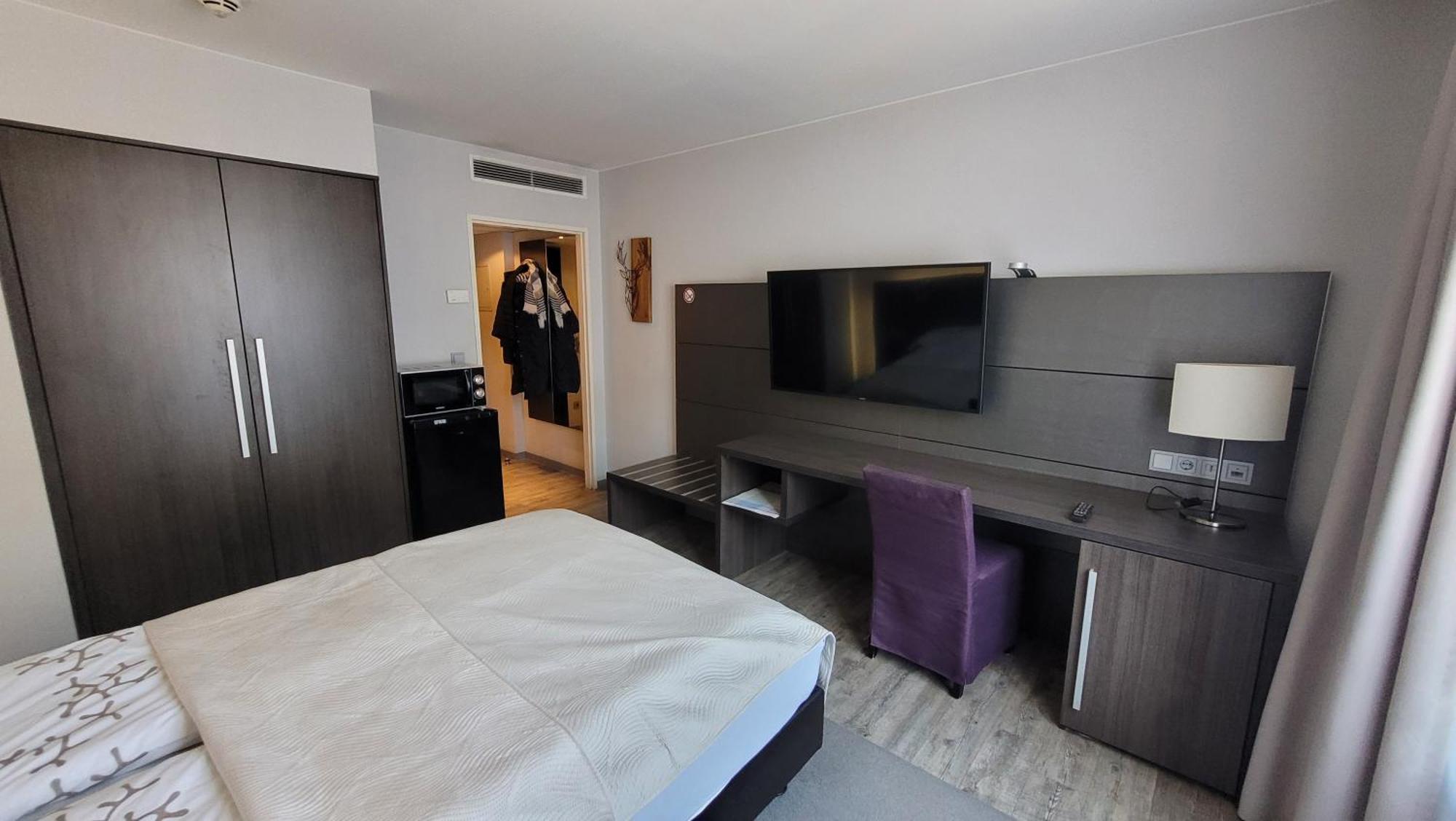 Nice Apartment In Modern Center Of Duesseldorf — Photos 3
